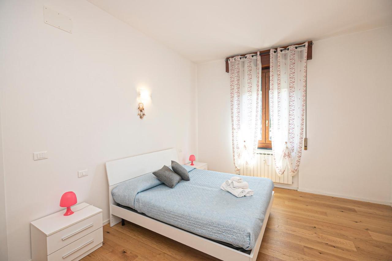 Splendid Apartment Genova Esterno foto